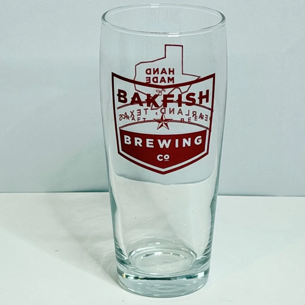 Retired Bakfish Brewing Pearland Texas Craft Beer Pint Glass Maroon Logo 6 Inch